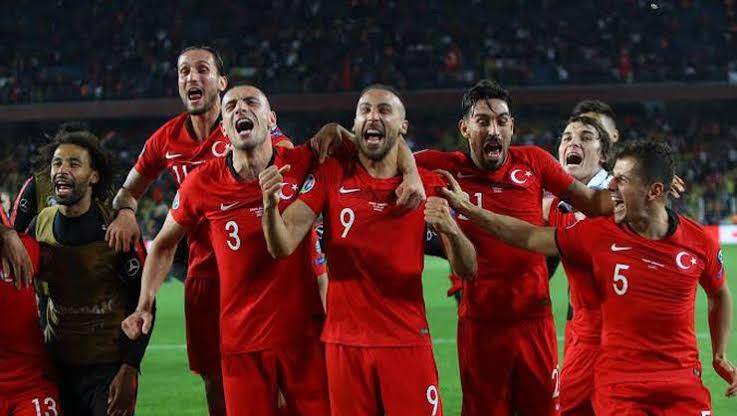 Bekle bizi EURO 2020..